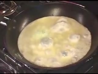 পরে বুক্কা - scrambled eggs